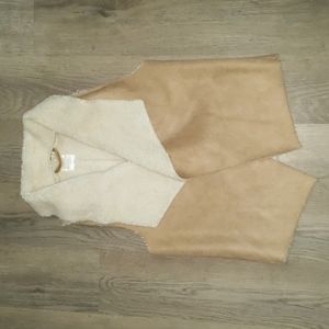 Aeropostale Girls Faux Fur Suede Vest